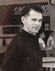 padre_magalhaes